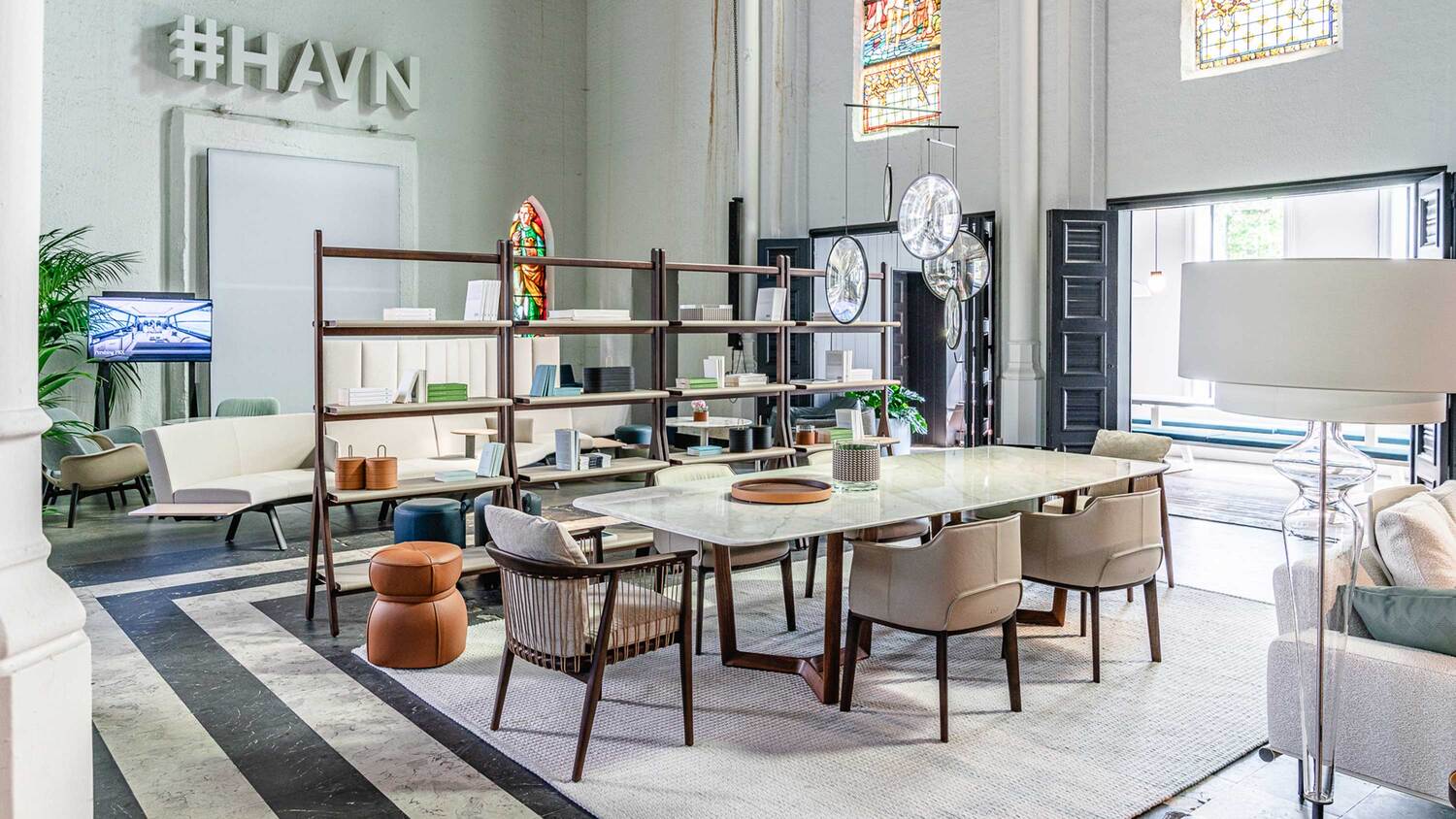 06 bay lounge buzzispace 2024