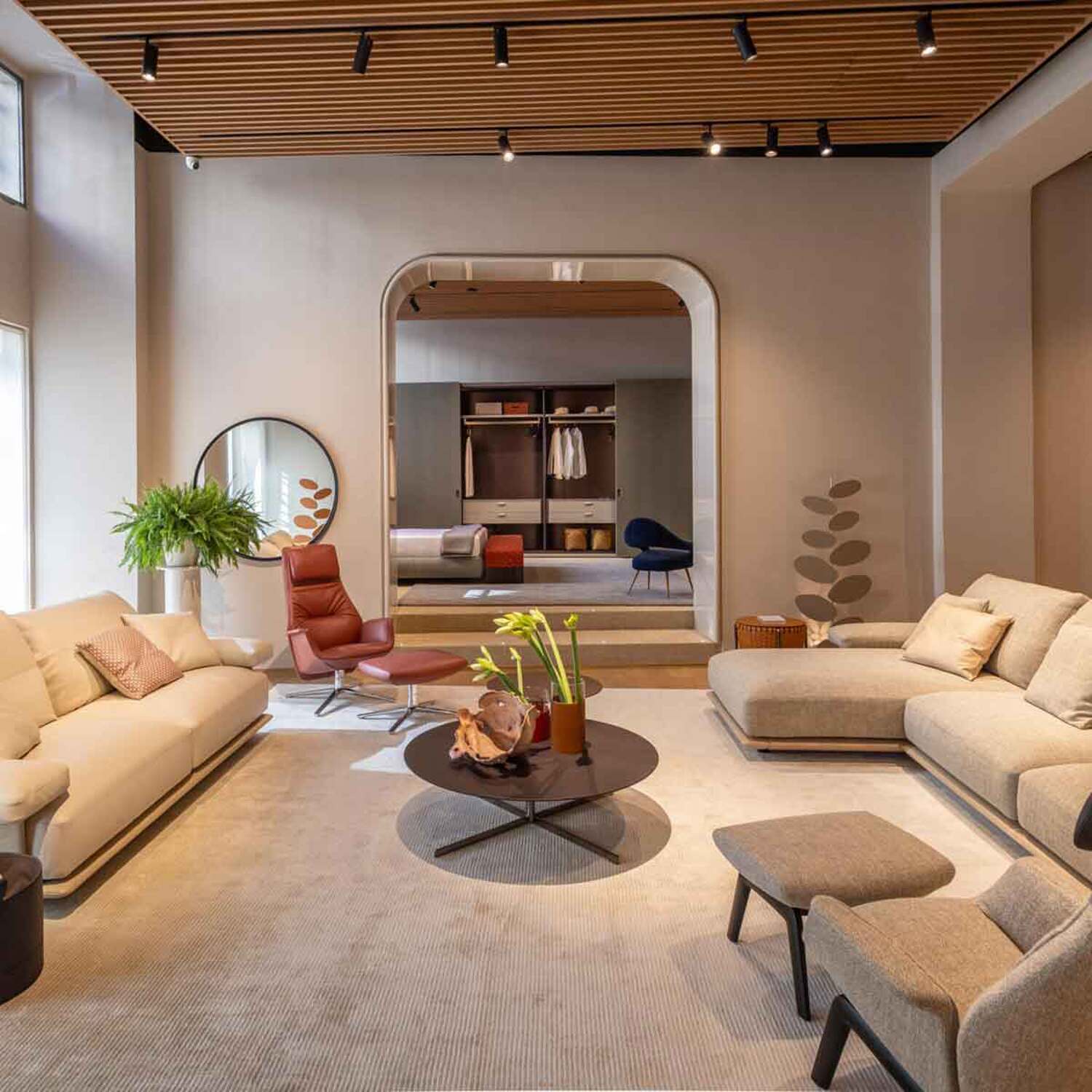 preview the five seasons 2